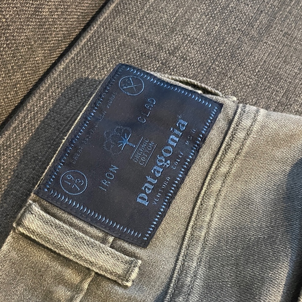Patagonia Men's Light Gray Slim Jeans - Picture 6 of 6